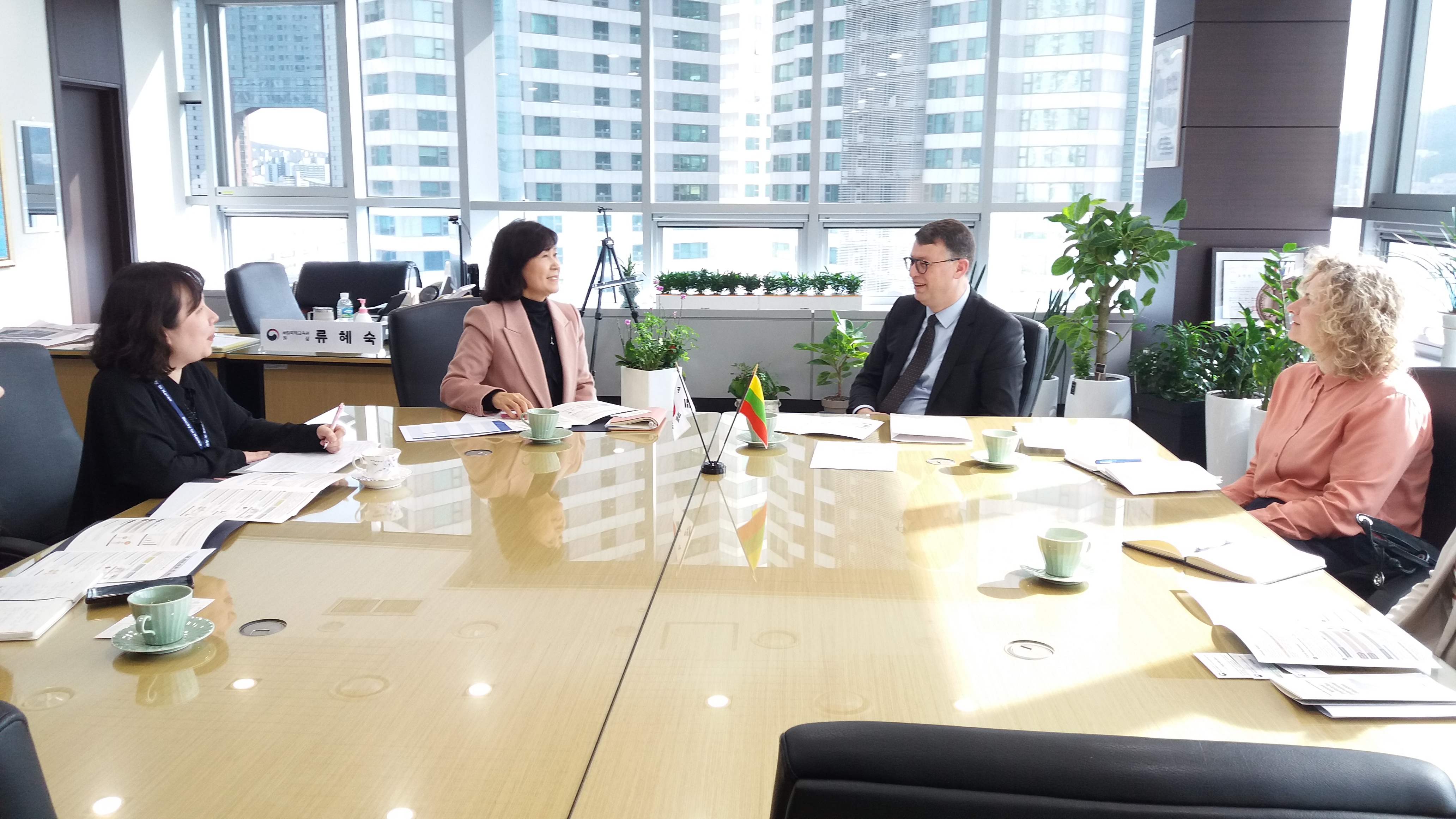 주한 리투아니아 대사 업무협의