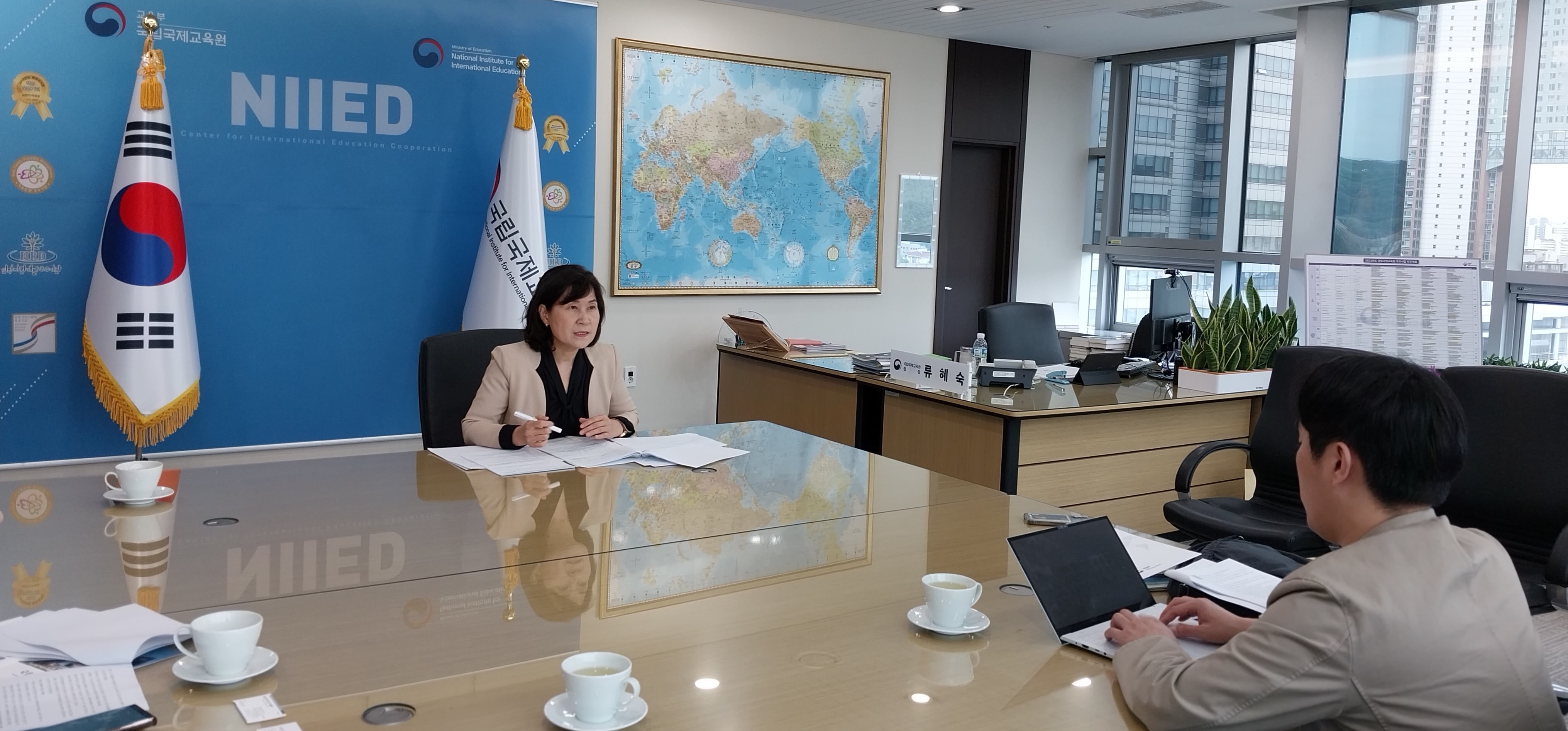 서울경제 인터뷰