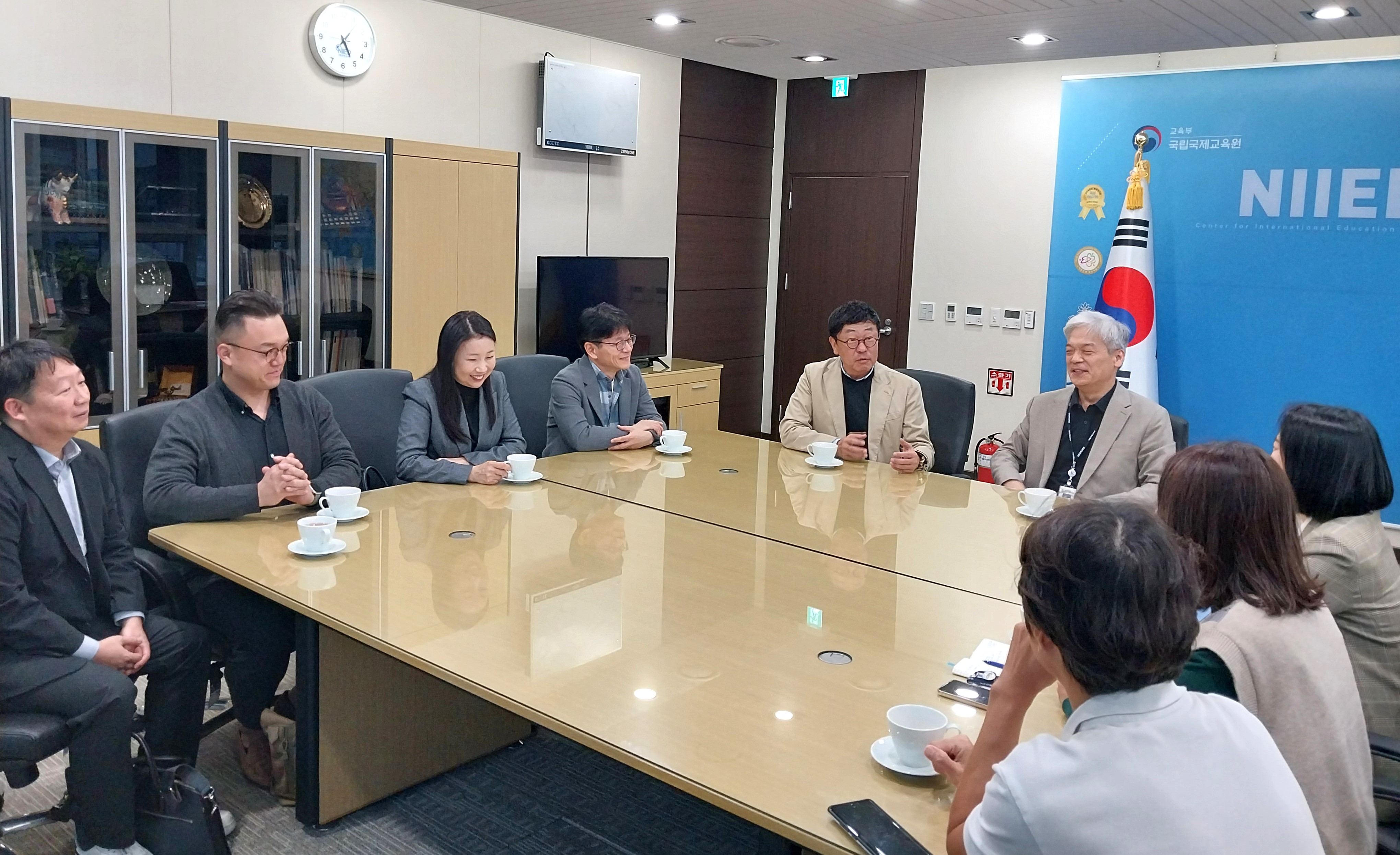 (주)사람인 대표 등 업무협의