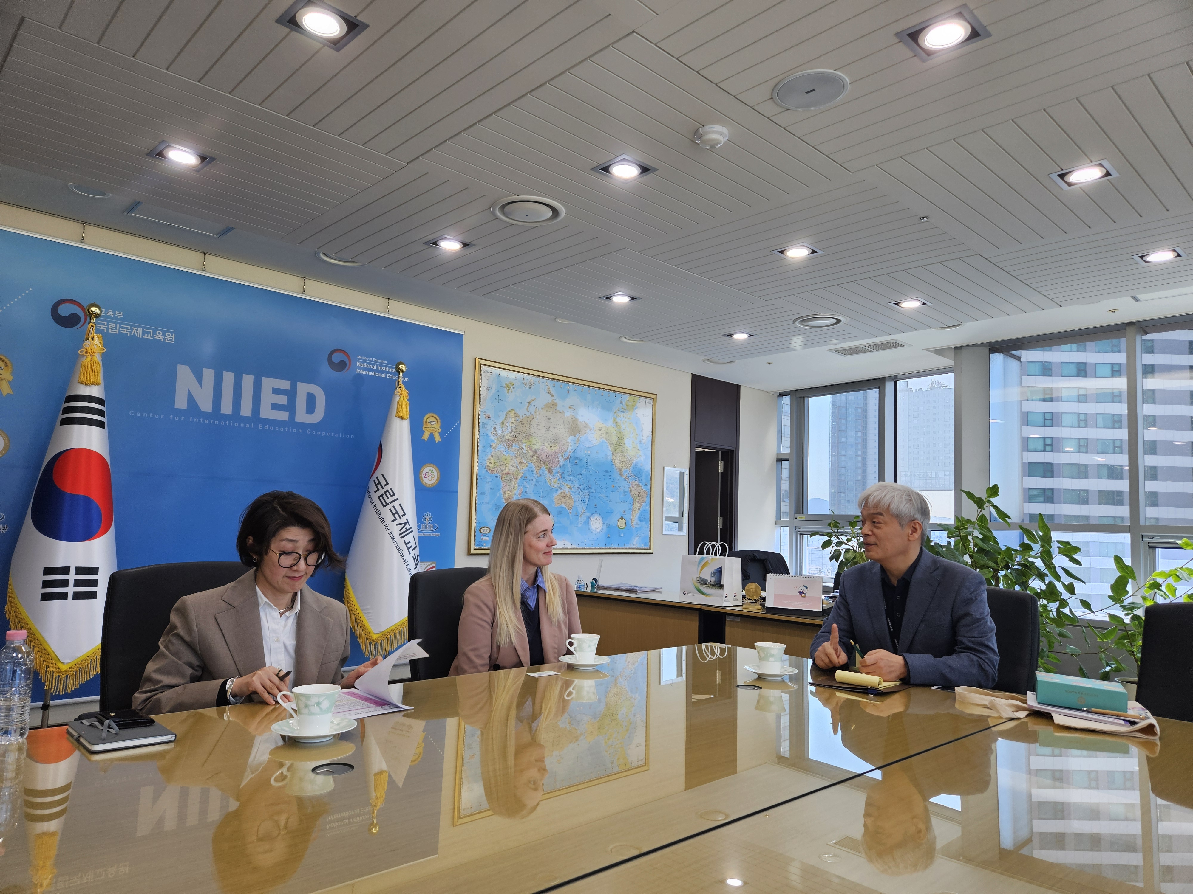 국비유학생 선발 파견 사업 관련, 영국 CCCG 총장 업무협의1